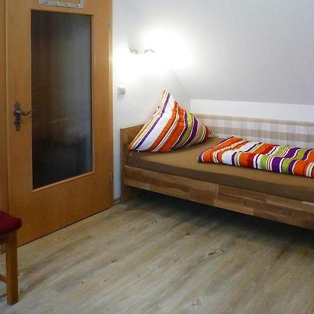 Holiday Apartment An Der Meisse, Bergen Bleckmar Ngoại thất bức ảnh