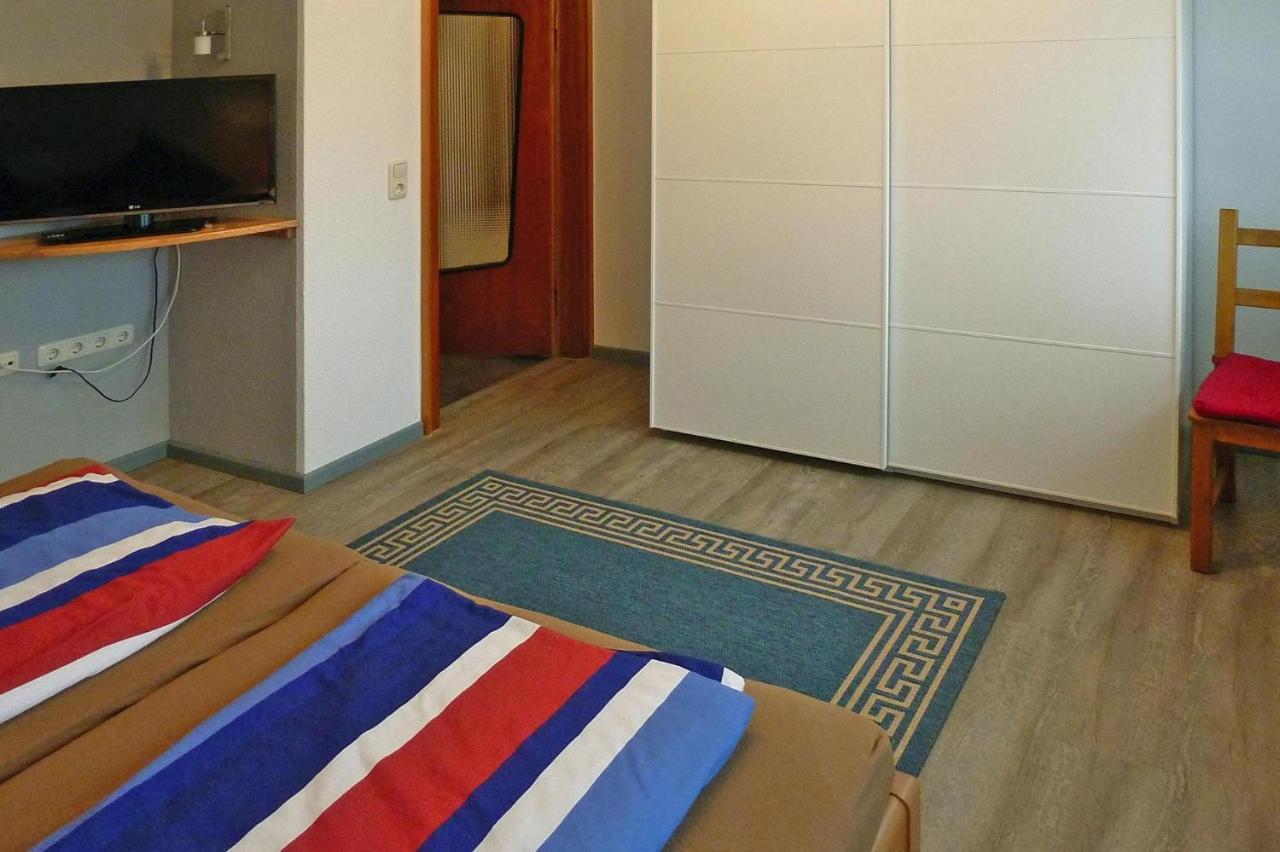 Holiday Apartment An Der Meisse, Bergen Bleckmar Ngoại thất bức ảnh